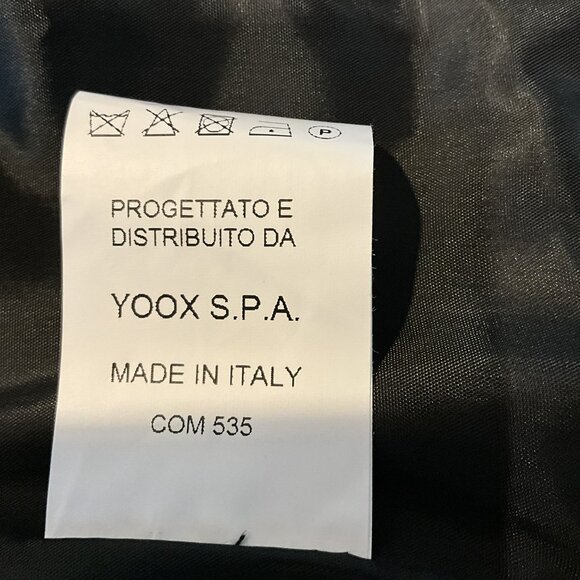 8 by Essentials Italy Women's Pinstripe Suit Blazer& Pants Set. Size 44. - Picture 7 of 11